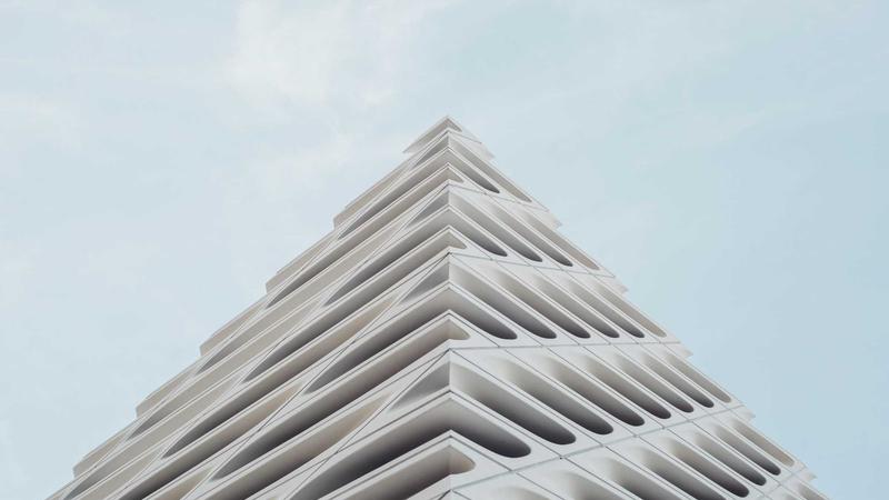 清华大学总裁班适合跨界布局学习提升？